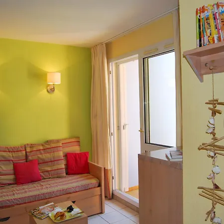 Apartment Group With Shared Pool Cerbère